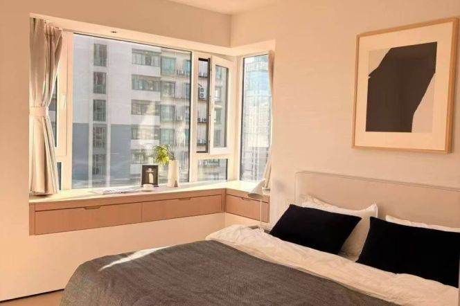 brand new 3brs floor heating nice view modern furniture in Xujiahui 