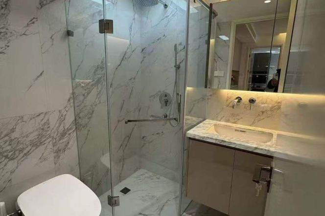 2BR 2TH w/ Balcony near ChangPing Rd M7