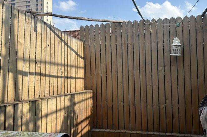 Cozy 2Br w. Terrace @Iapm