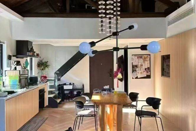 Classic 2br/2bt Apt in Yongkang Road