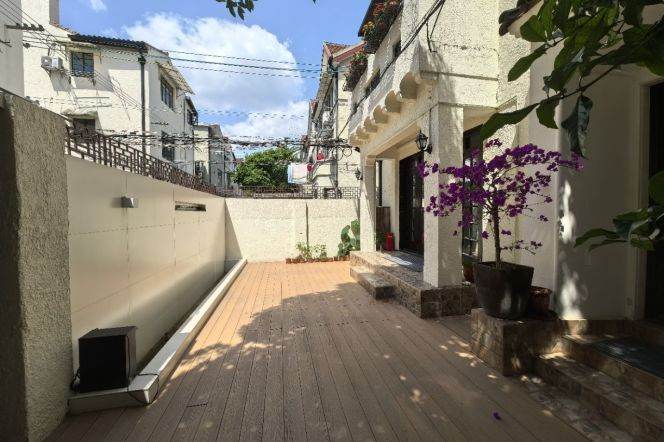 3-story lane house w/ Garden nr ZhaoJiaBang RD M7/9