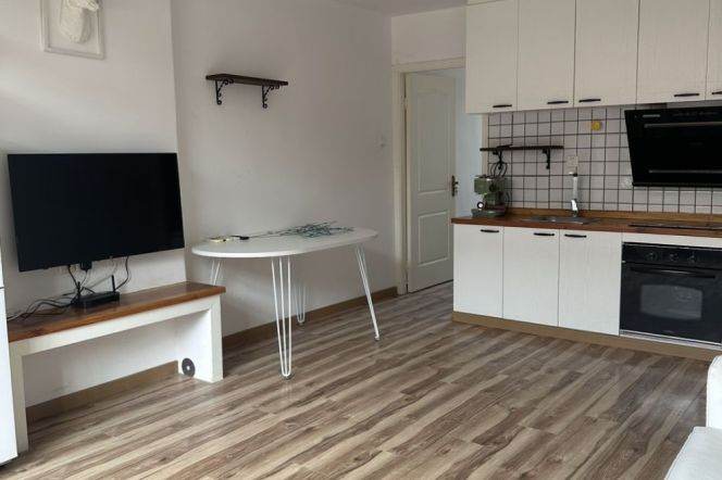 Cozy 2Br w. Terrace @Iapm