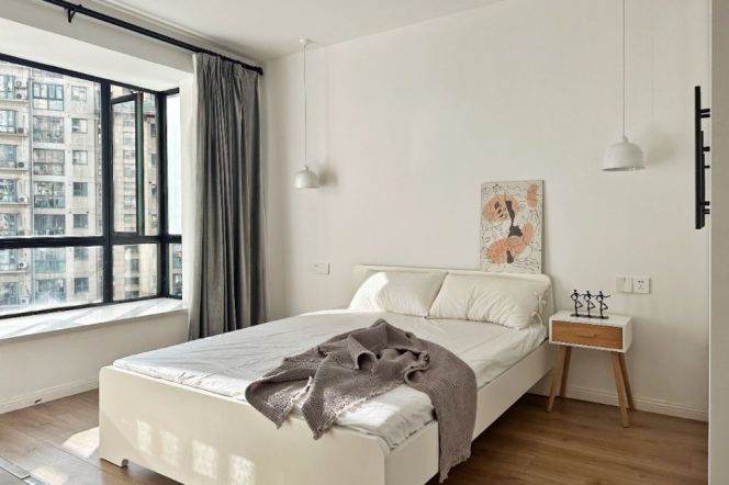 Nice compound/Spacious 3br 2lr/elevator,Zhongshan park@L2/3/4