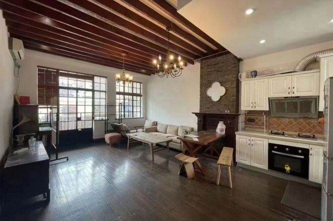 Spacious 180㎡ 5BR 3BA Old House in Xintiandi, only 16k