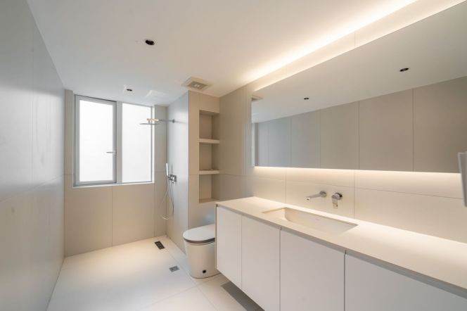 150sam 3brs floor heating + balcony nrJiaotong University M10&11