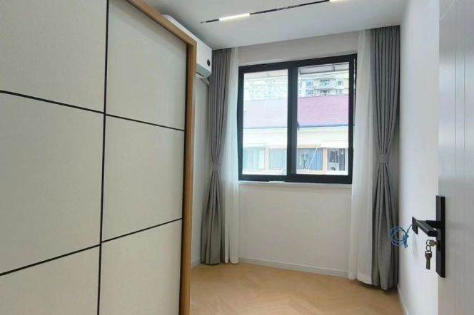 Modern 2Brs/1Lr/1Bt apt nr Zhongshan park,M2/3/4