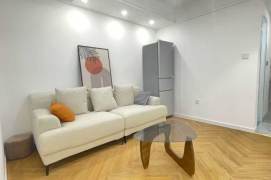 West yan'an rd 1BR 1LR@L3/4,cozy&quiet/bright room/NR Shangsheng xinsuo