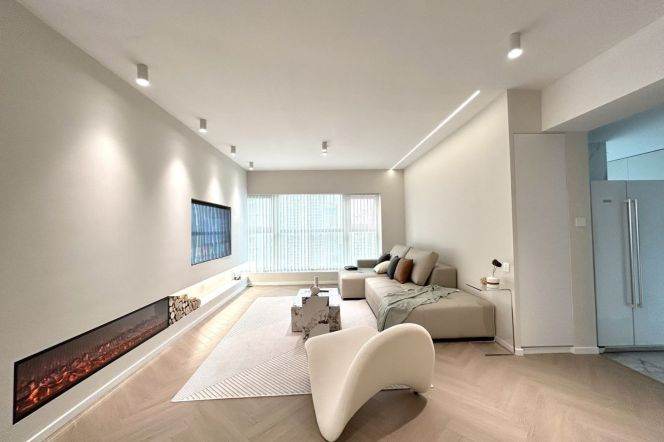 Changping Rd/Jing'an Temple/3br2bt/central AC/floor heat/oven/free club/tennis court/gym