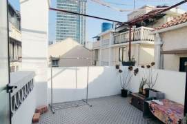 160 sqm 3 br  bright old house&wall heating &terrace 17K