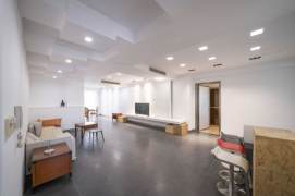 Full furnished 2br/193sqm & elevator @Jiangsu Rd & Line 2/11