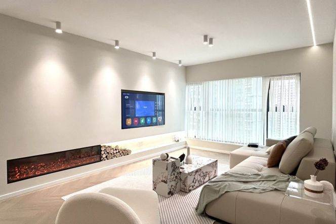 Changping Rd/Jing'an Temple/3br2bt/central AC/floor heat/oven/free club/tennis court/gym