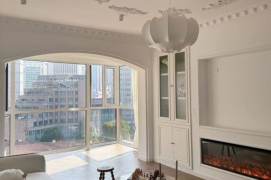 Nanjing West Road Station on Lines 2-12-13, with an outdoor balcony, large 3-bedroom apartment