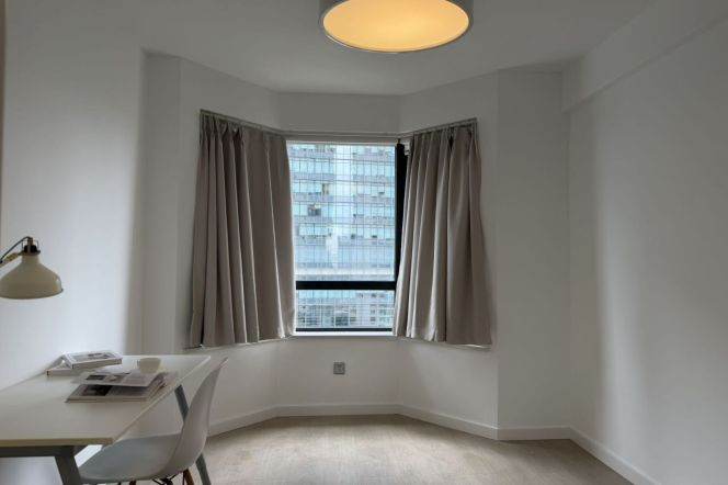 modern 3brs floor heating nice furniture open kitchen beside IAPM line 1,10,12 