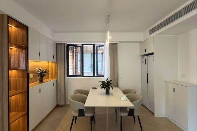 Renovated 3br near Jing'an Temple
