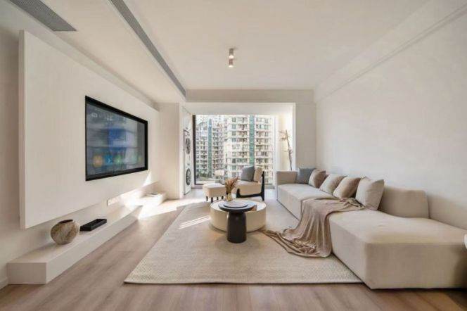 Brightly 3brs 2baths close to xujiahui metro station