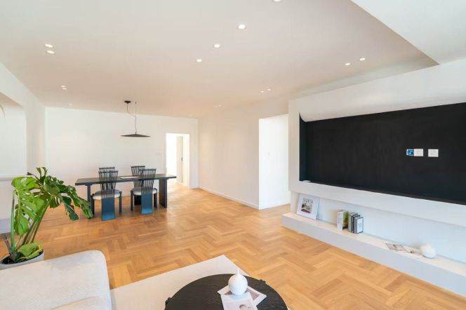 modern big 3brs floor heating good river view balcony beside Su zhou river line 1,2,8