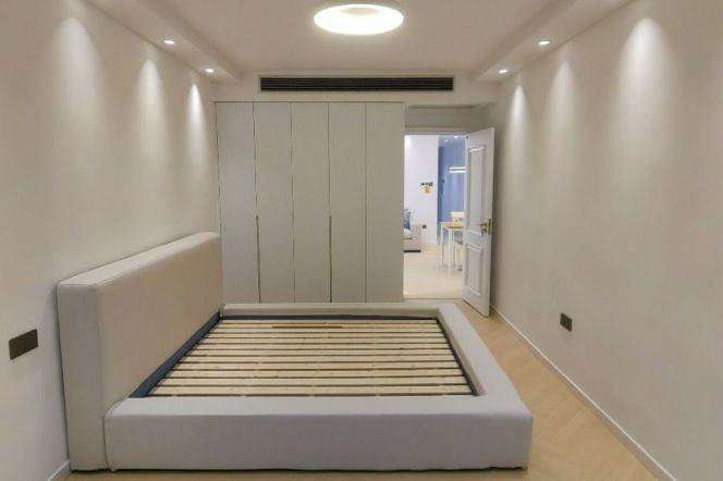 Jiaotong university nice & morden 3br in compound with 19.5k