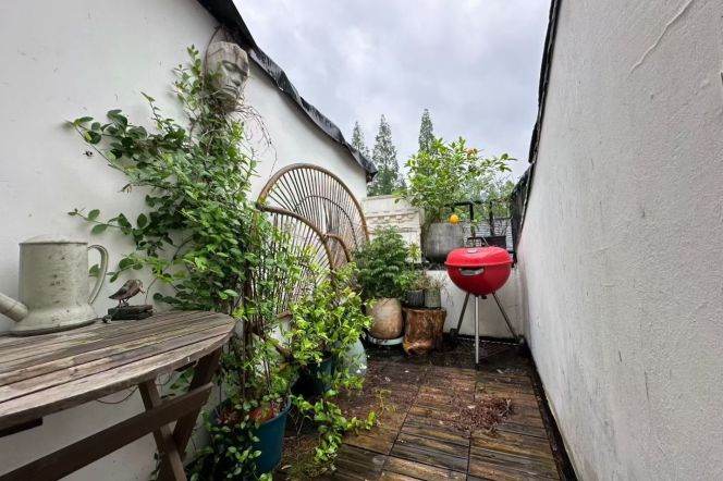 4 br 200 sqm modern Apt&floor heating &terrace/jiaotong university 15K