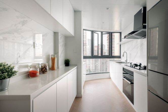 3 br 130 sqm modern Apt &floor heating &balcony/suzhou creek 