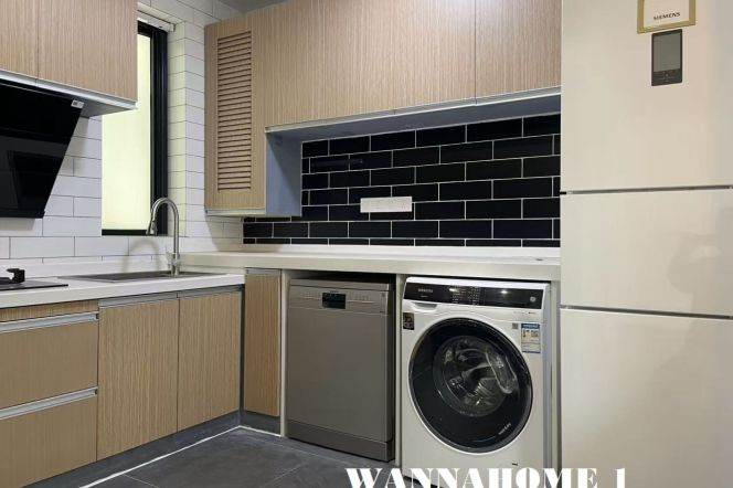 Nice View+Spacious&Bright 1Bdr 1Bath Apt+L1 Heng Shan Rd+L7/9 Zhao Jia Bang Rd