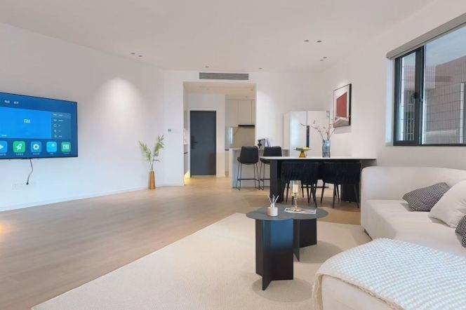 Hongqiao Rd metro/3br2bt/central AC/floor heat/dishwasher/oven/bathtub