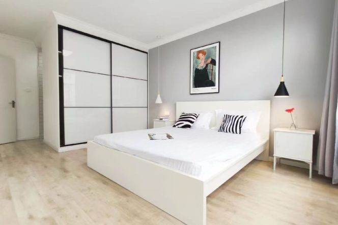 Elevator Spacious 2Br/2Lr/1Bt+Walk-in Closet Close to L2/3/4 Zhongshan Park Station 