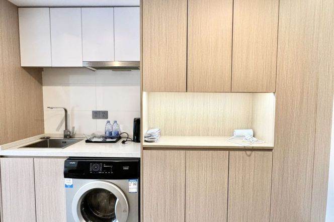 1Studio with elevator near line 10 Yu Garden can long and short term lease