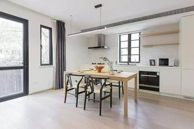 Vintage Vibe on Changle Road. 2nd-Floor, 3Beds Home in Pu Yuan is Simply Charming