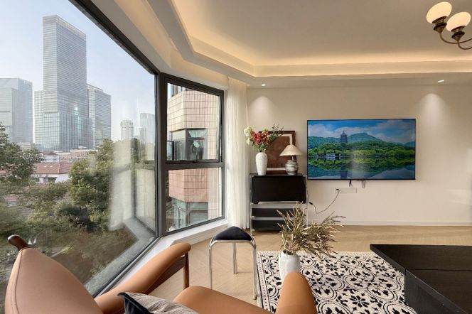 Brandew Grand Plaza 2BR+2BA with View/Floorheating/Bathtub 26.5K 