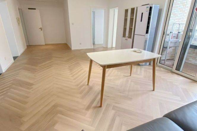 Valuable Yueyang/Yongjia Rd Highrise 3BR+23BA with Balcony 17.8K 