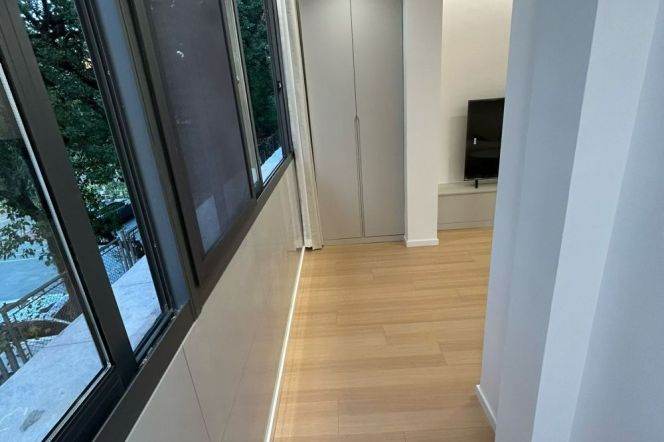 Cozy 1br apt with green views right next to Jiangsu rd L2 L11