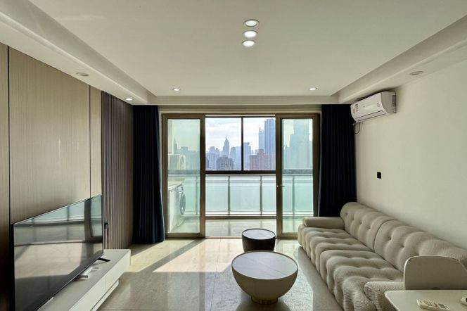 1 bedroom 1bath Apt/Spacious&Modern&Bright/Line1 Xinzha Rd/People's Square/view
