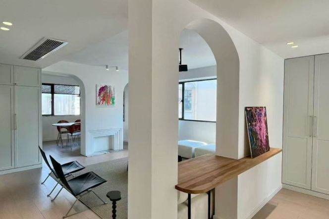 Jiangsu station spacious & nice 2br good situation with 15k