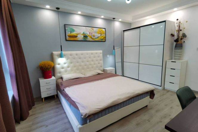 Brand new3Br near Hongqiao Rd Sta M 3/4/10/2F /120Sqm /Elevator