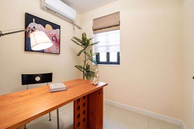 Jinshajiang rd 2BR 1LR@L13/3/4,spacious&modern/bright room