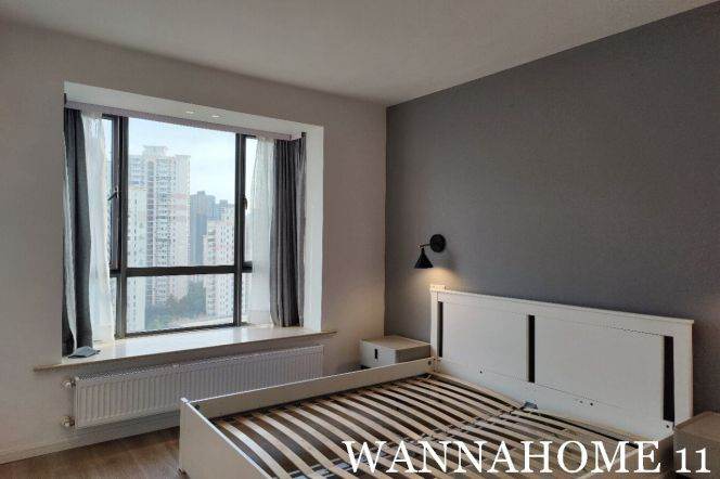 Great Compound/Spacious&Modern&Bright 3Bdrs 2Baths Apt+L14 Wu Ding Rd+Huge Balcony