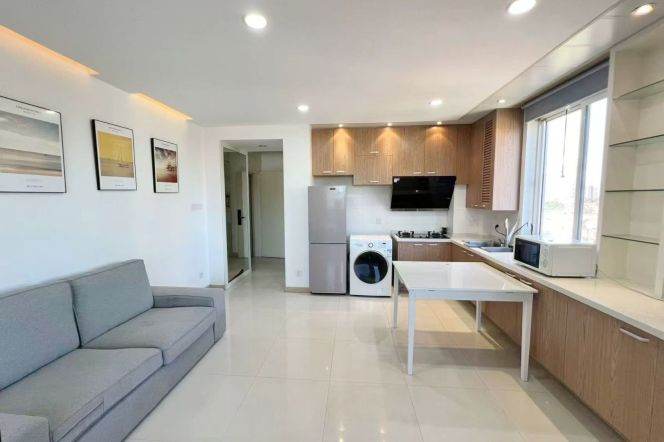 Lovely high-rise 1brs with elevator Wulumuqi rd