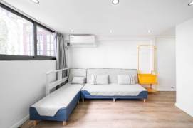 Bright south-facing 1Br fully Furnished