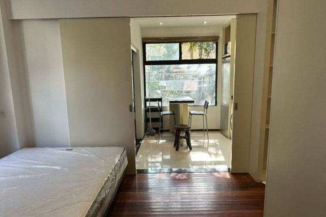 Bright 1Br/1Lr/1Bt apt nr Hengshan rd,M1/7/9