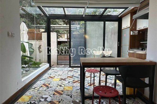 Private garden 2BR 2Bath Hengshan Rd 13k