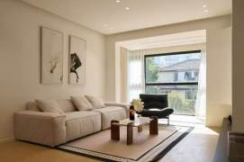 modern brand new 2brs floor heating near west nan jing road line 2,12,13 Su zhou river