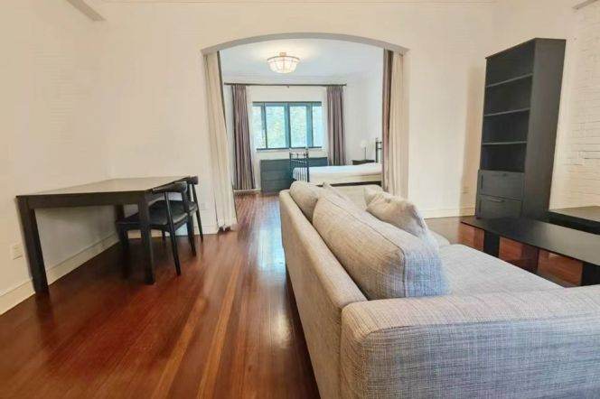 Spacious & tasty one brs apartment near IAPM