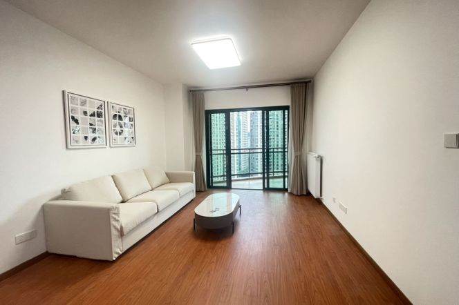 modern 2brs wall heating river view open balcony in  Yanlord Huang pu river line 2,9,14