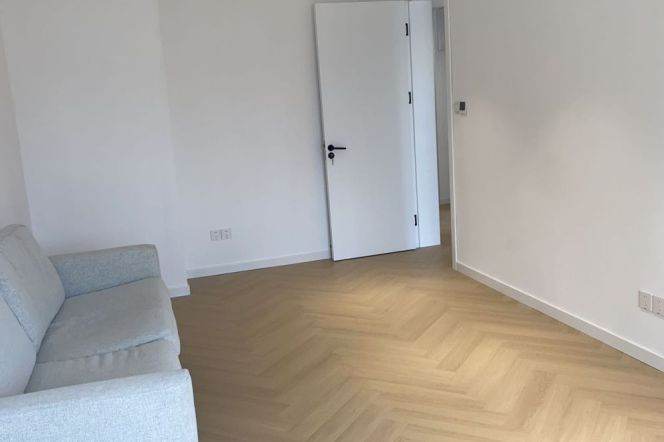  Renovated 1br apt with Floor heating nr Changshu rd   L1/7