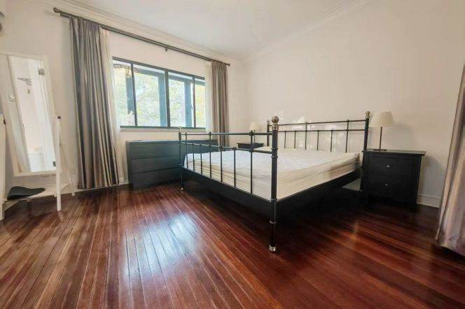 Spacious & tasty one brs apartment near IAPM