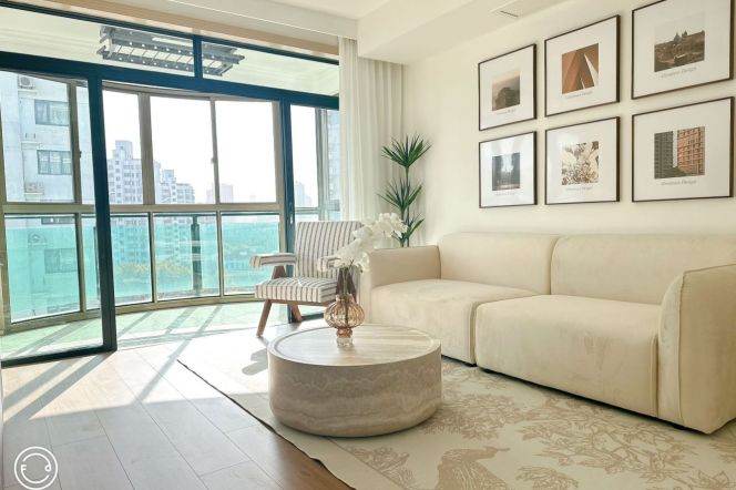 Zhongshan Park Station Elevator 2Br Line2/3/4