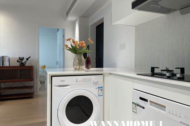 New&Bright&Spacious 1Bdr 1Bath+Zhongshan Park+Awesome View+Top Compound