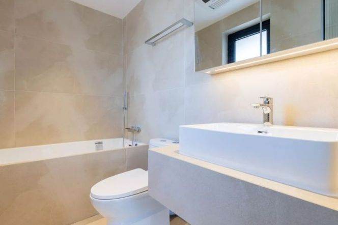 modern 3brs floor heating modern furniture in Xujiahui line 1,9,11 only 23.5K