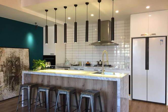  Modern 3br with wall heating nr Jiangsu rd &Jing'an Temple    L2/11/7