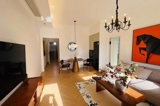 2B2B，Terrace，Near west Nanjing station,Line 2